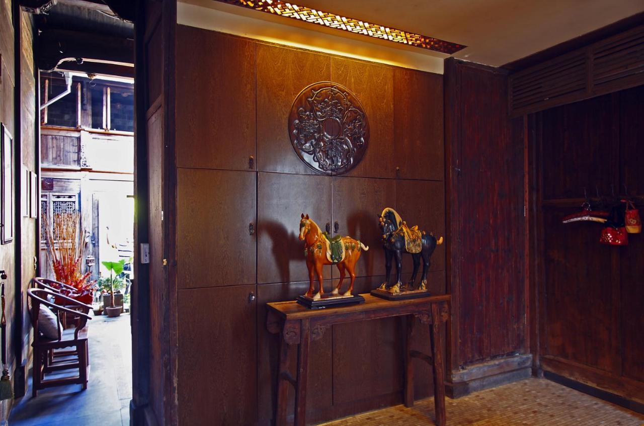 Hongcun Long Lane Inn Montes Huang Exterior foto